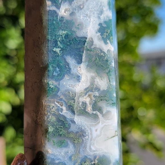 NEW 8.5" MOSS AGATE WITH BLUE CHALCEDONY TOWER - Picture 11 of 12
